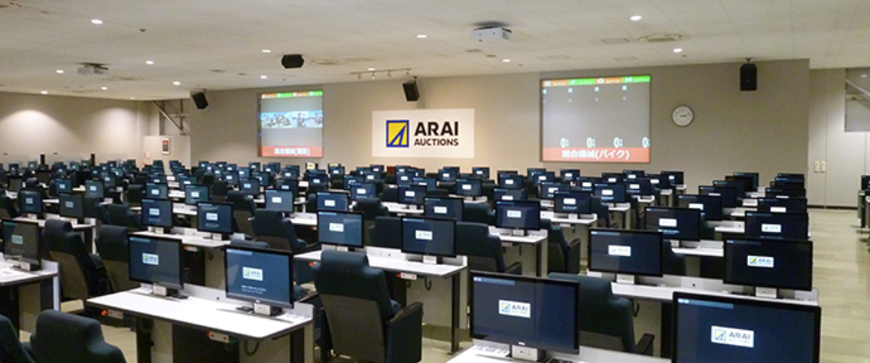 オークション会場